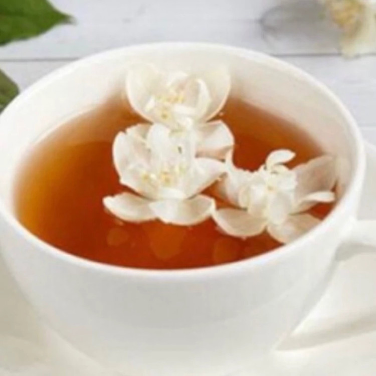 نهال یاس رازقی